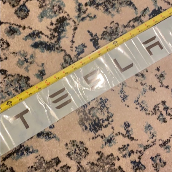 ✨B2G2✨ Tesla Banner Sticker - Picture 9 of 12